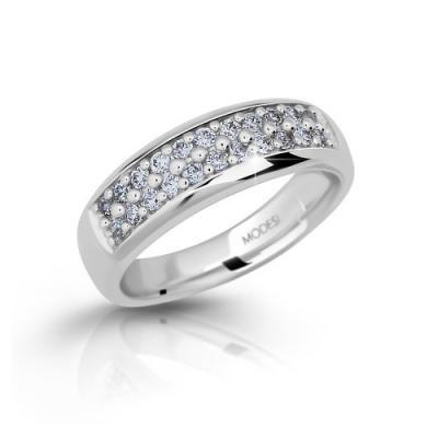 Stříbrný prsten se zirkony MODESI M11083